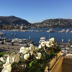Apartment Piazza Cavour - Luxury View, Como