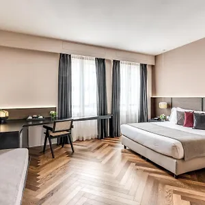 Otel Plinius Lifestyle, Como