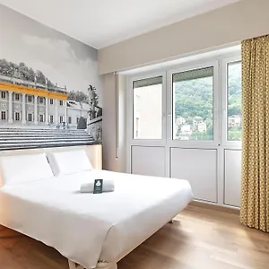 Otel Center, Como